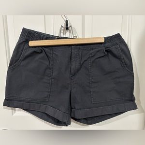 mountain hardware shorts sz12